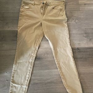 American Eagle High Rise Jegging